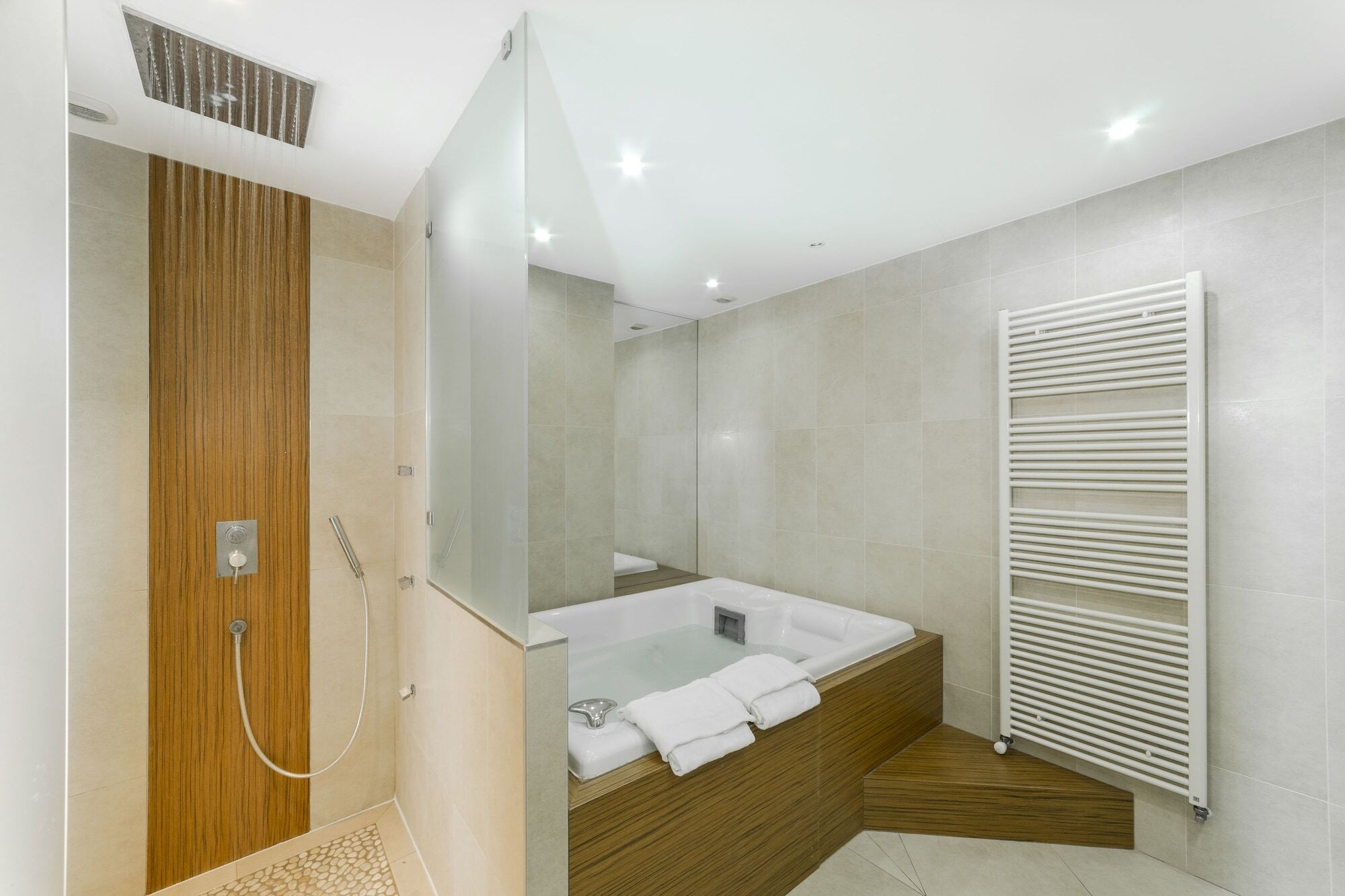 The Thonet House - A Luxury Historic Collection Apartment Lyon Ngoại thất bức ảnh